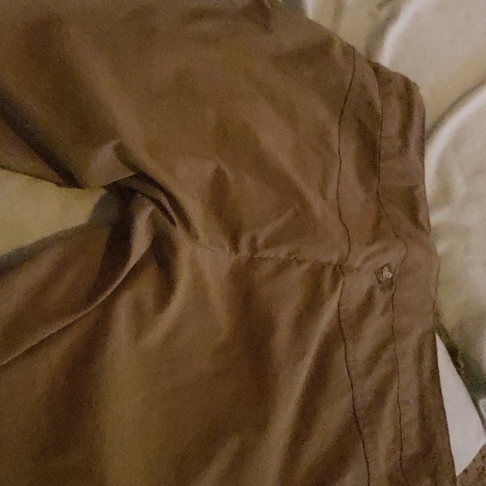 Capris - Picture 2 of 3